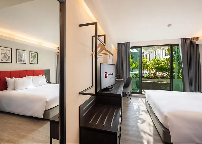 Travelodge Phuket Town