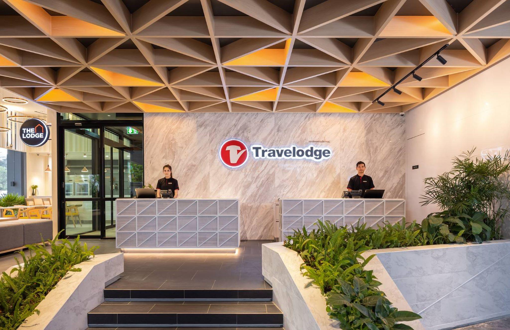 Travelodge Town Отель Пхукет